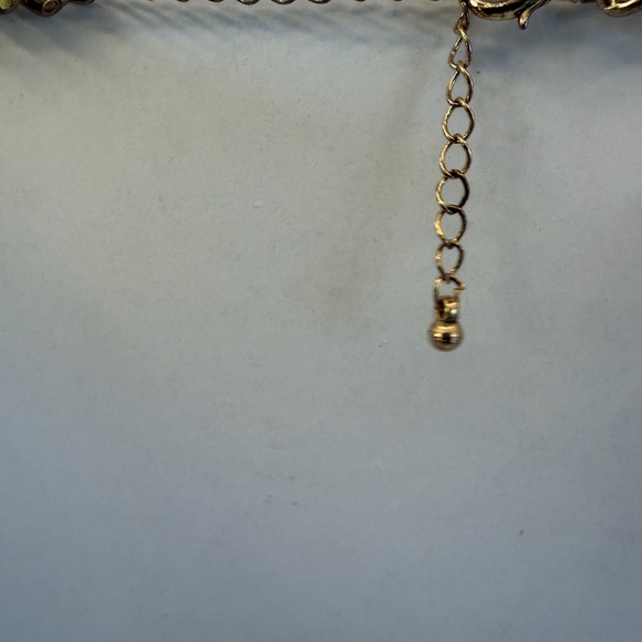 Gold Tone Marbled Pink Lucite Cabochon Statement Necklace - Picture 5 of 7